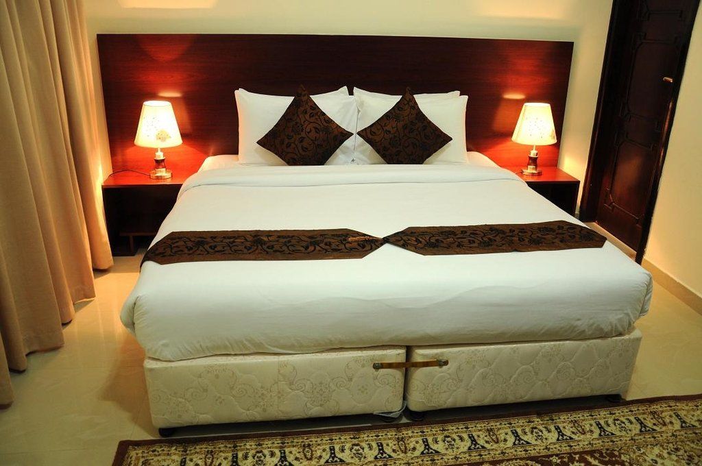 Raynor Hotel Apartments Fujairah Exterior photo